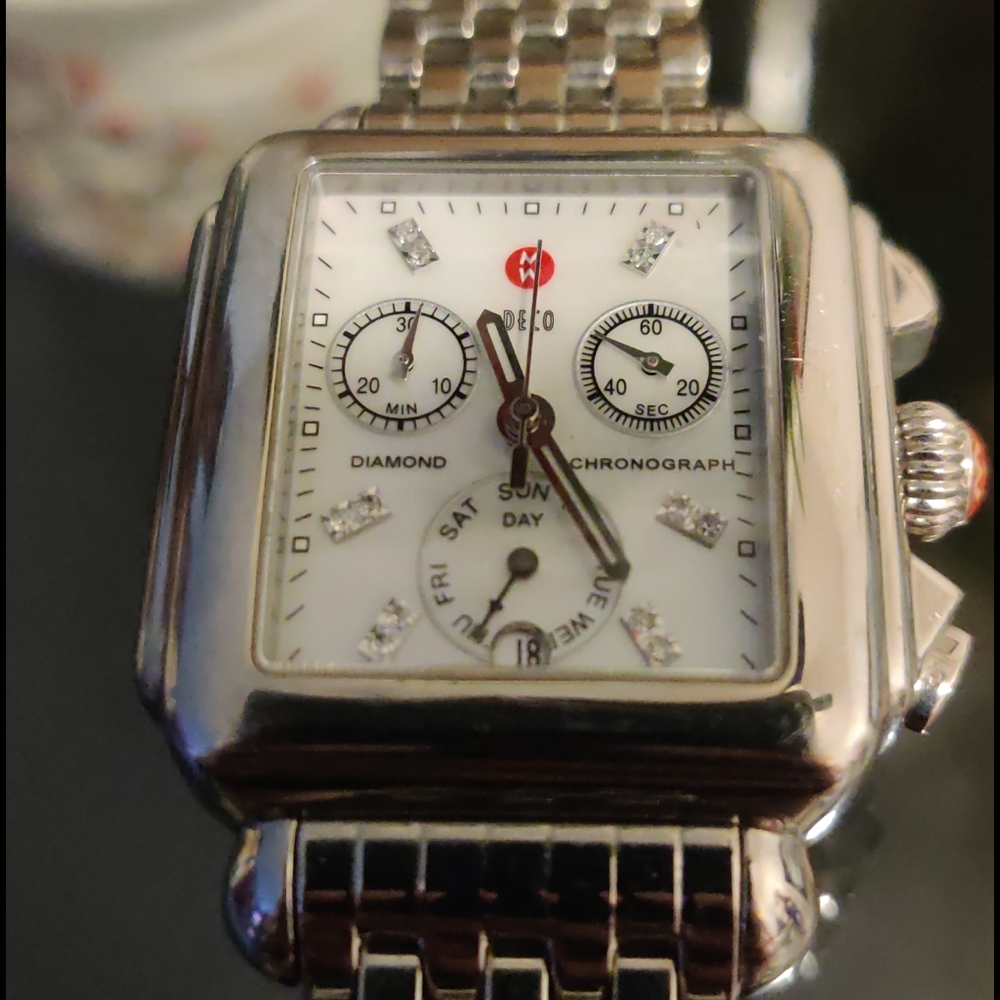 Watch - Picture 3 of 4